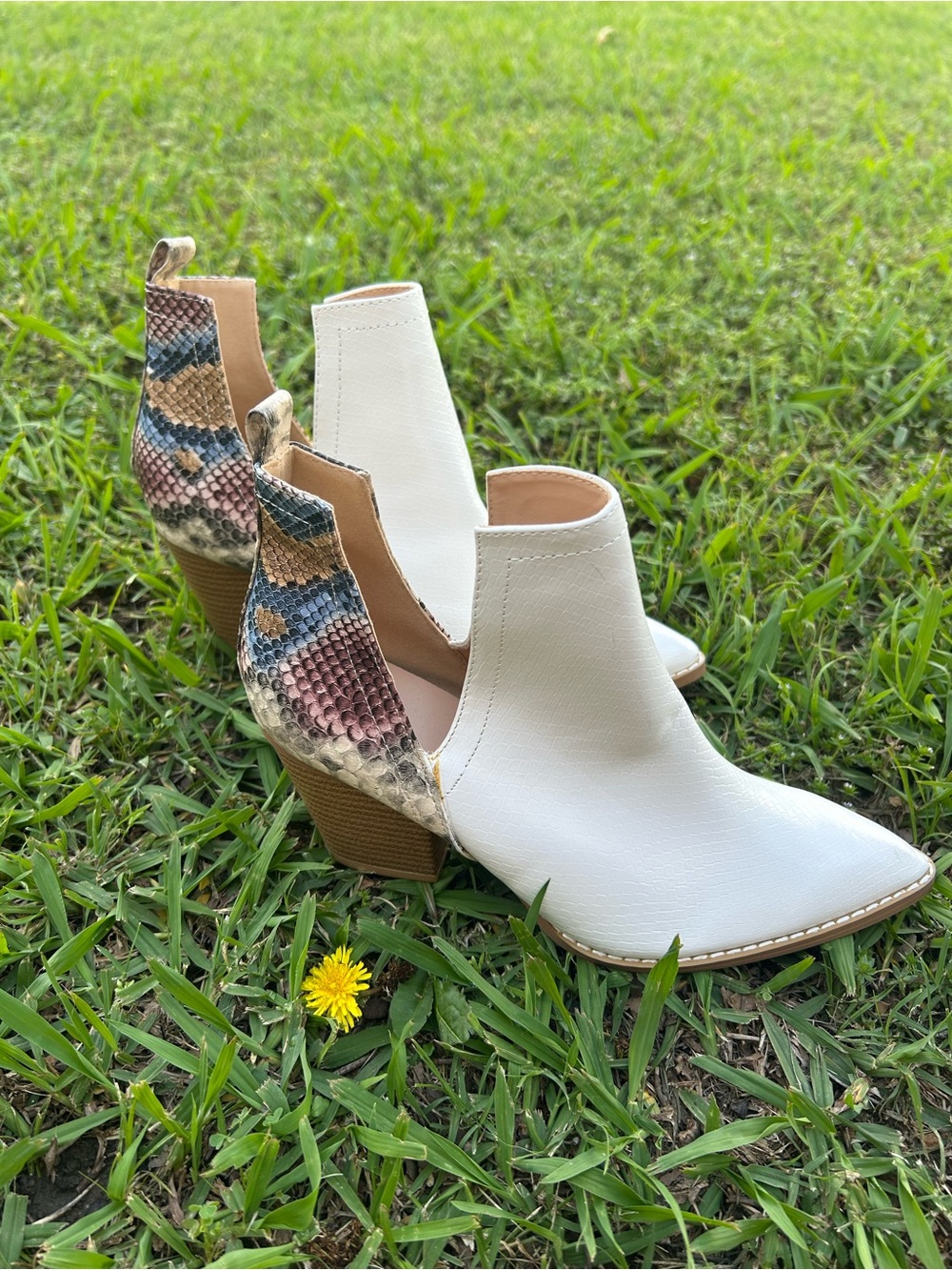 Western Cutout Ankle Boots, Snakeskin Back, White Faux Leather Booties Size 8 - Picture 2 of 5